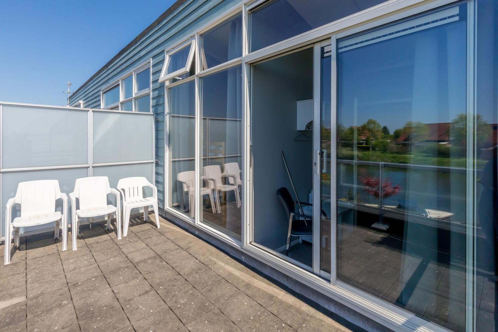Nautic Rentals - Marinapark Oude-Tonge Exterior photo