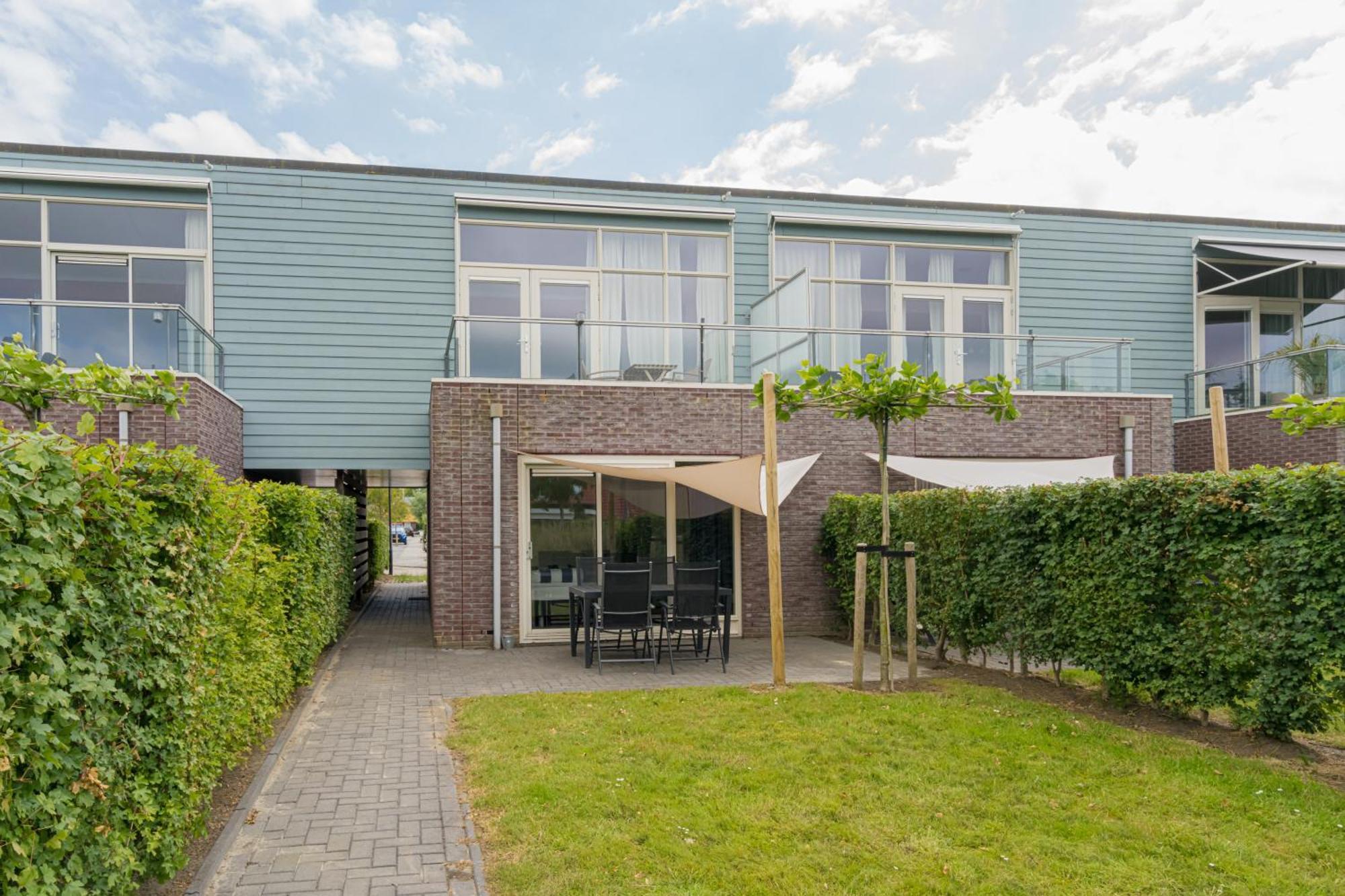 Nautic Rentals - Marinapark Oude-Tonge Exterior photo