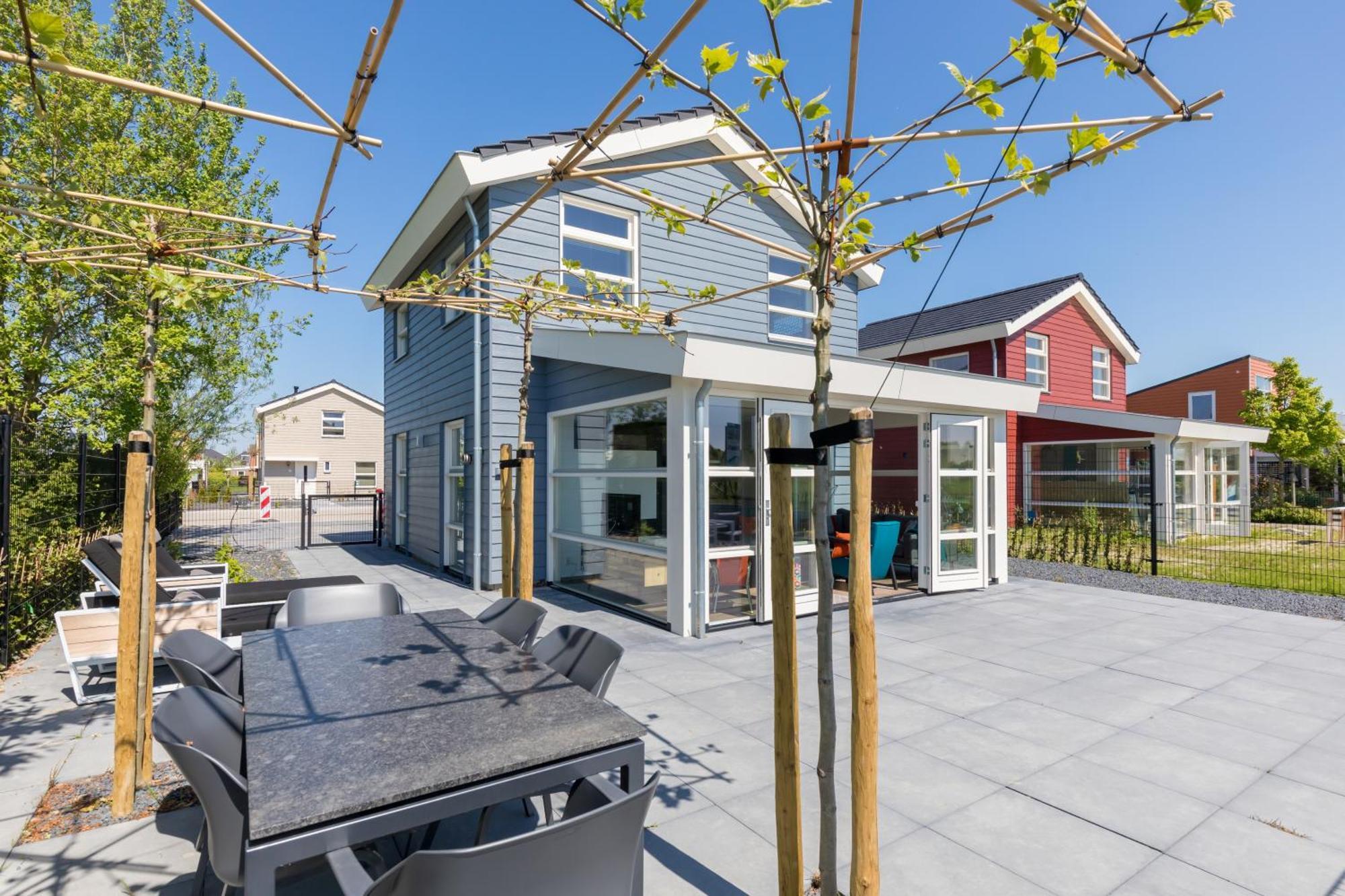 Nautic Rentals - Marinapark Oude-Tonge Exterior photo